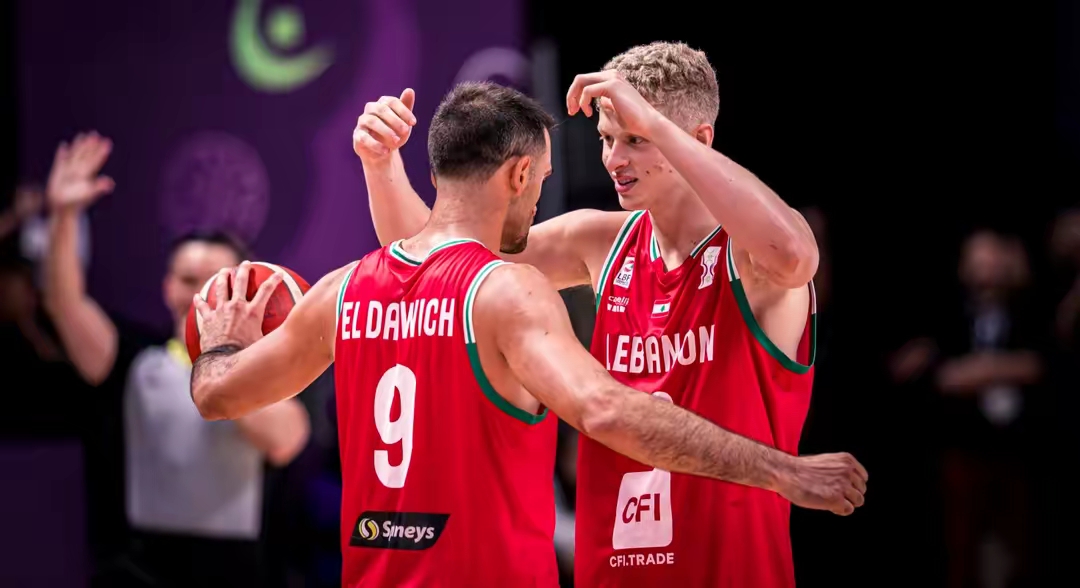 关于从东契奇在澳大利亚队比赛中伤愈复出到今晚阿贾克斯防线松动，费城76人遗憾出局备战德甲的信息-趣体育登录入口